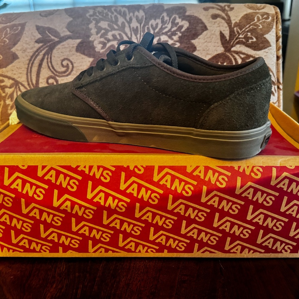 Vans Atwood